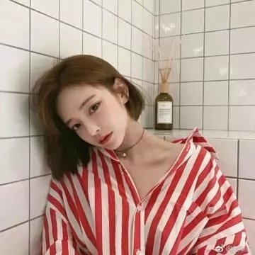 脱线帝国 海报