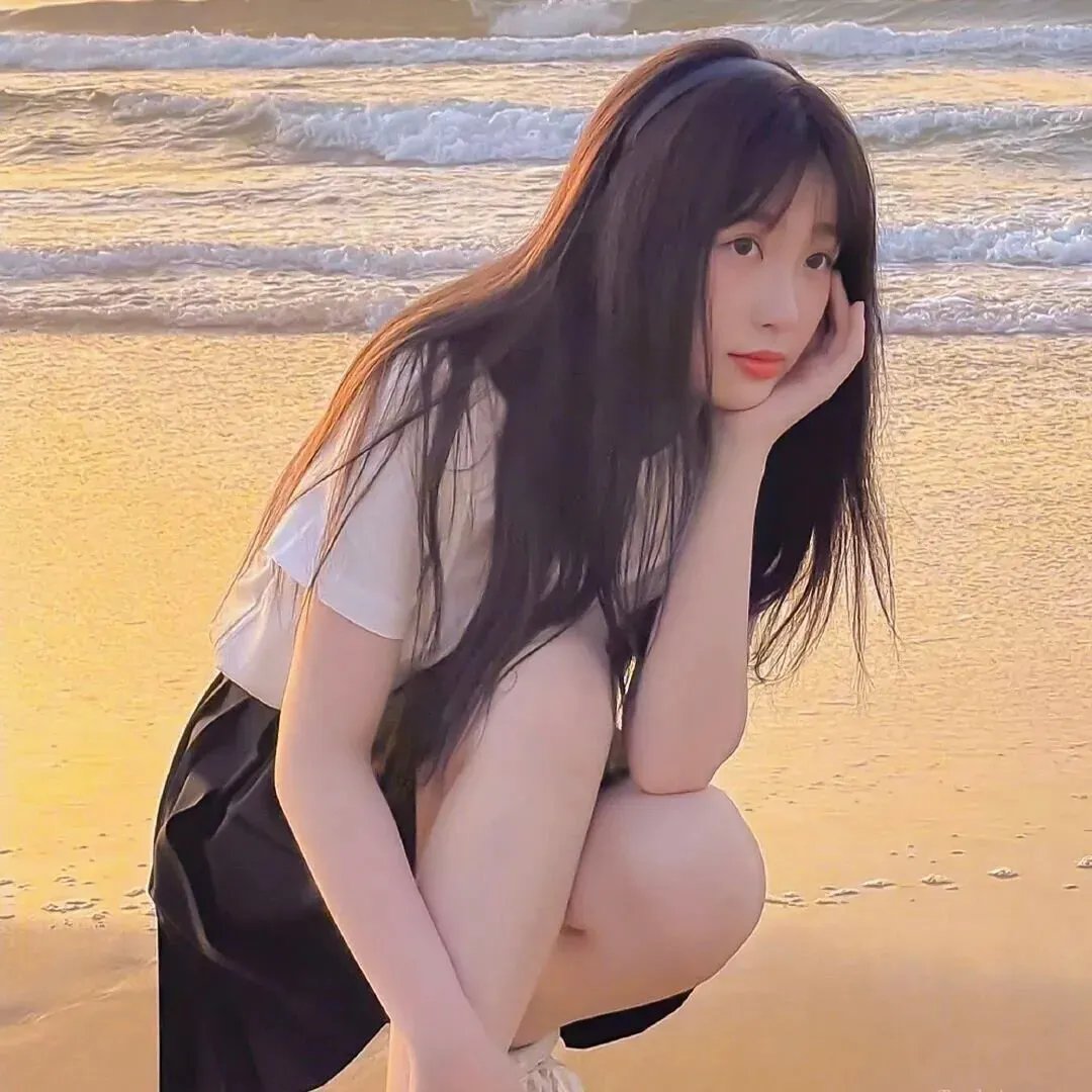 推特共和国 海报